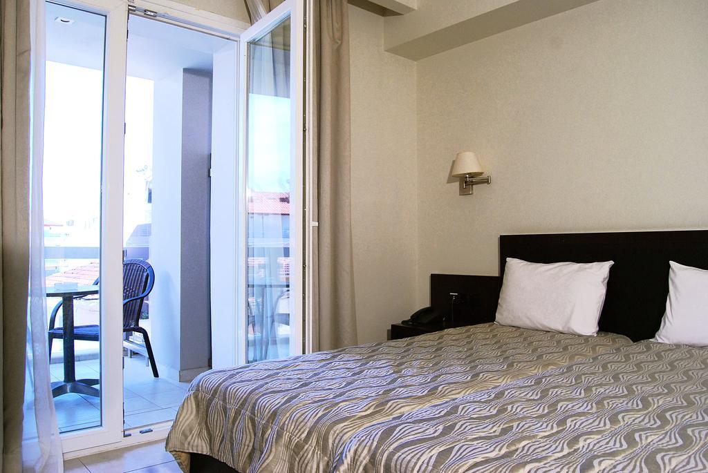 Aktaion Hotell Paralía Eksteriør bilde
